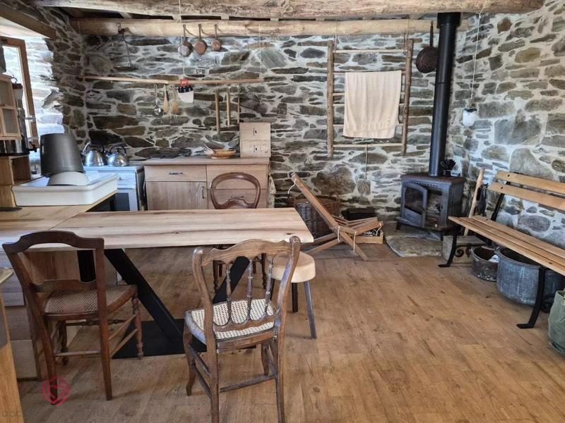 Grange - 24 m² - 2 pièces