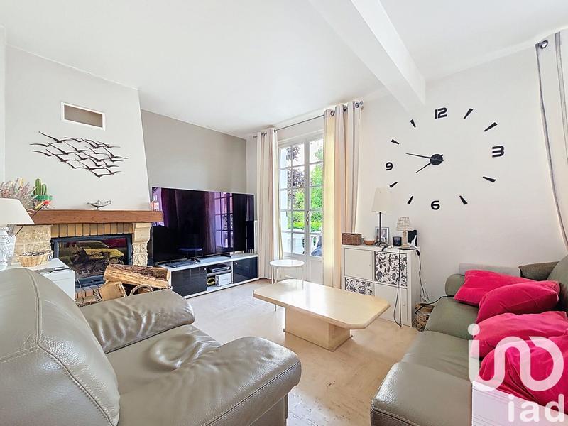 Maison - 140 m² - 8 pièces