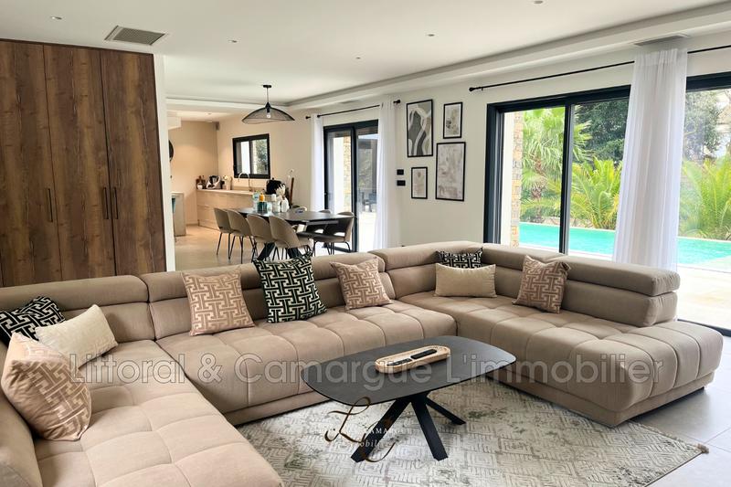 Maison contemporaine - 190 m² - 6 pièces