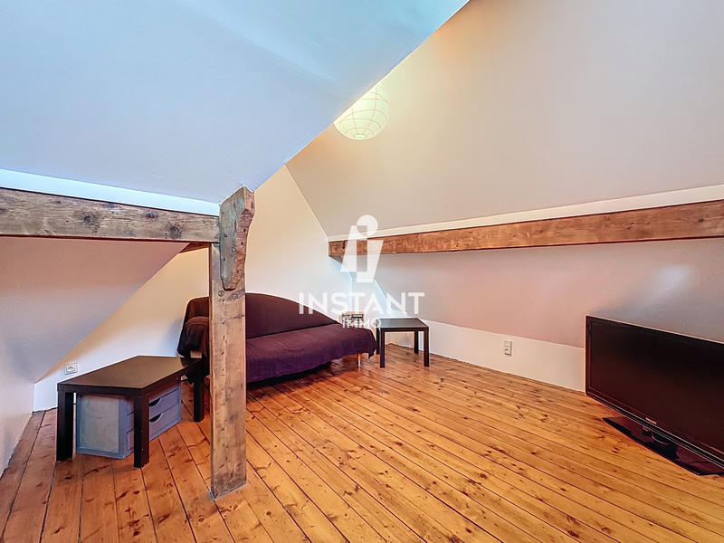 Maison - 190 m² - 8 pièces