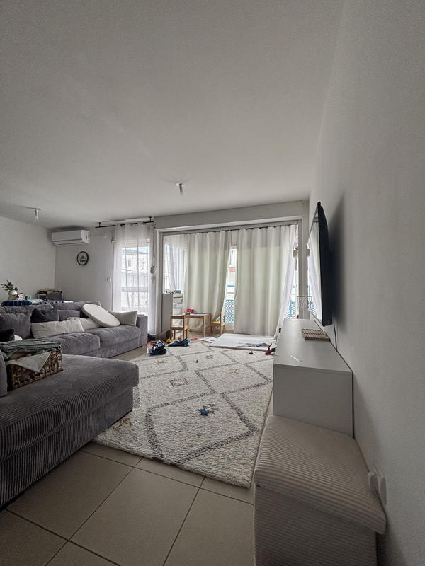 Appartement - 81 m² - 3 pièces