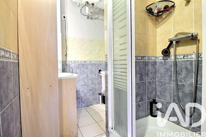 Studio - 25 m² - 1 pièce