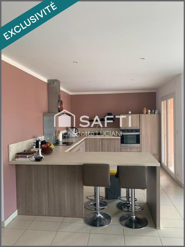 Maison - 140 m² - 6 pièces