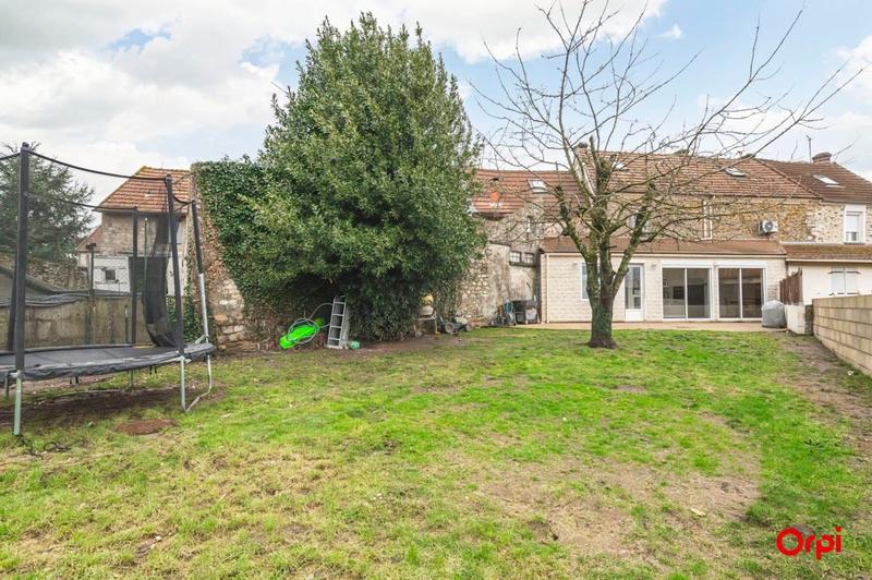 Maison - 161 m² - 4 pièces