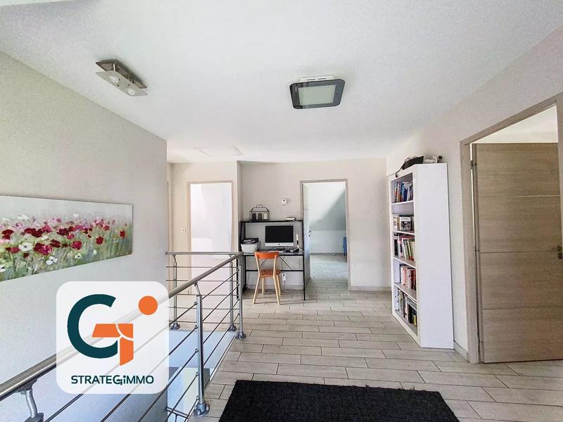 Maison - 150 m² - 6 pièces