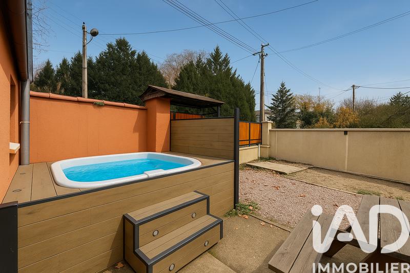 Maison - 61 m² - 5 pièces