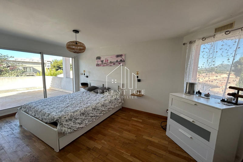 Maison - 151 m² - 5 pièces