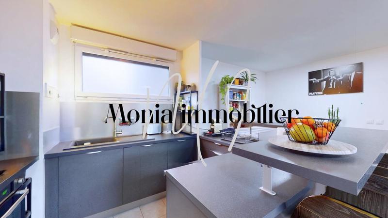 Appartement - 75 m² - 3 pièces