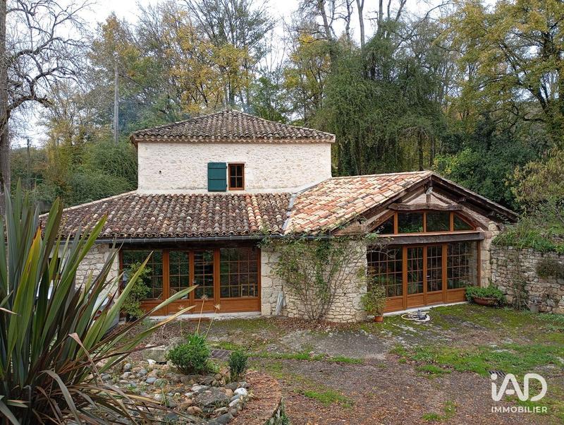 Maison - 170 m² - 4 pièces