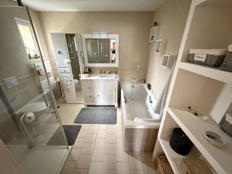 Maison - 135 m² - 5 pièces