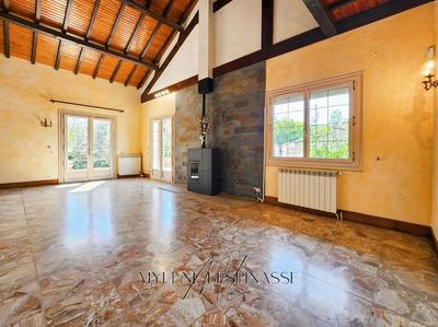 Maison - 168 m² - 4 pièces
