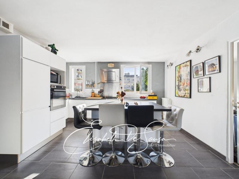 Appartement - 67 m² - 4 pièces