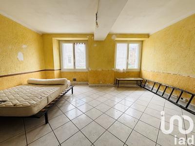 Maison - 230 m² - 9 pièces