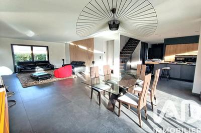 Maison - 174 m² - 6 pièces