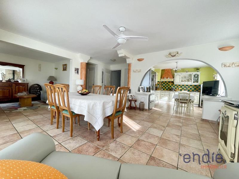 Maison - 188 m² - 6 pièces