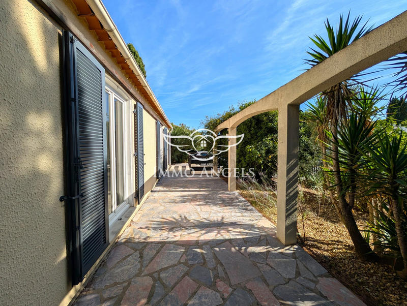 Villa - 133 m² - 8 pièces