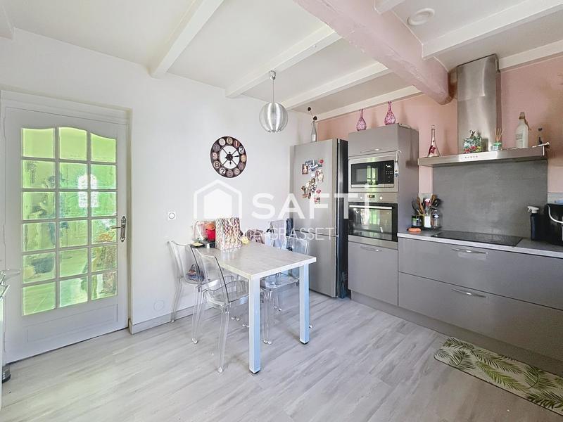 Maison - 110 m² - 4 pièces