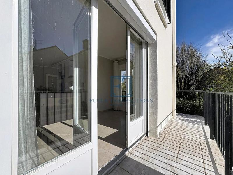 Maison - 96 m² - 4 pièces