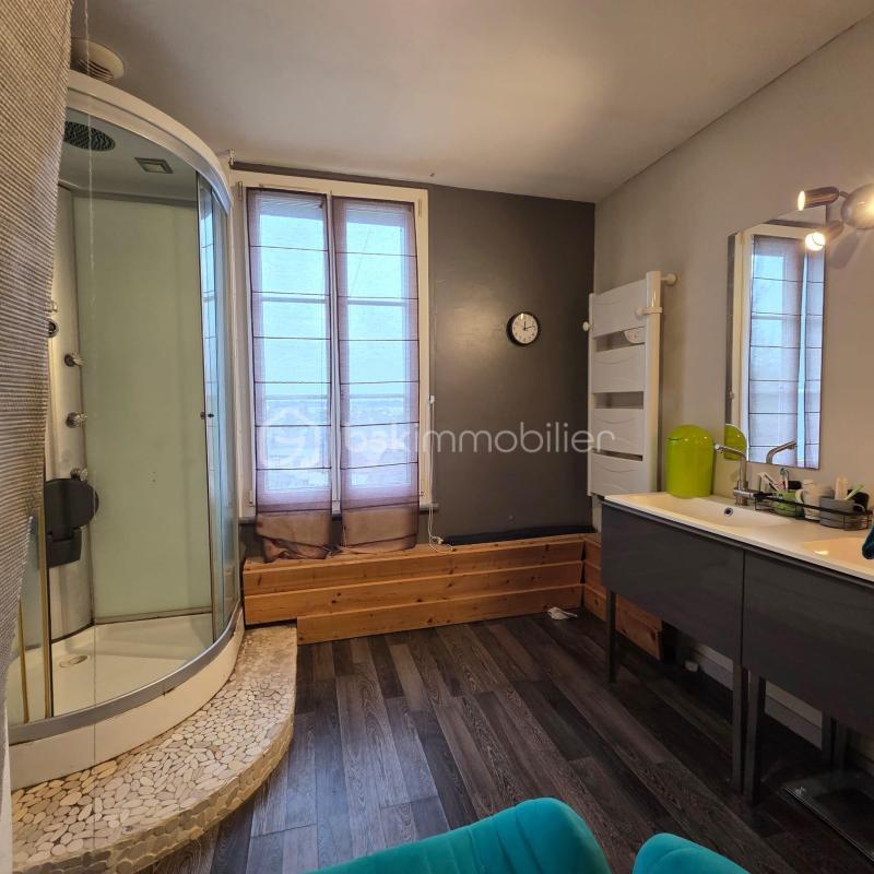 Maison - 74 m² - 5 pièces