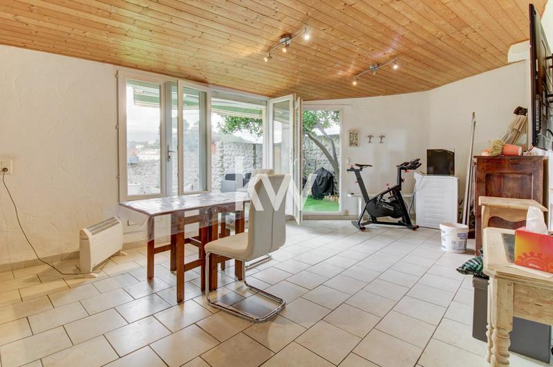 Maison de village - 105 m² - 4 pièces