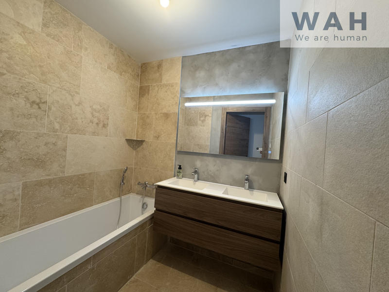 Duplex - 144 m² - 5 pièces