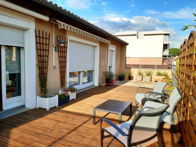 Appartement - 104 m² - 4 pièces