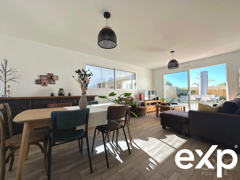 Maison - 108 m² - 5 pièces