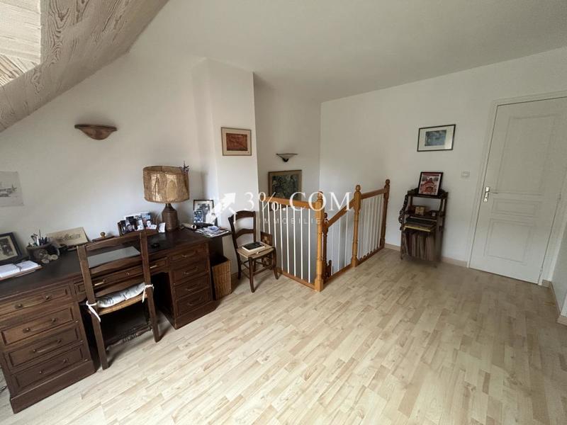 Maison - 136 m² - 6 pièces