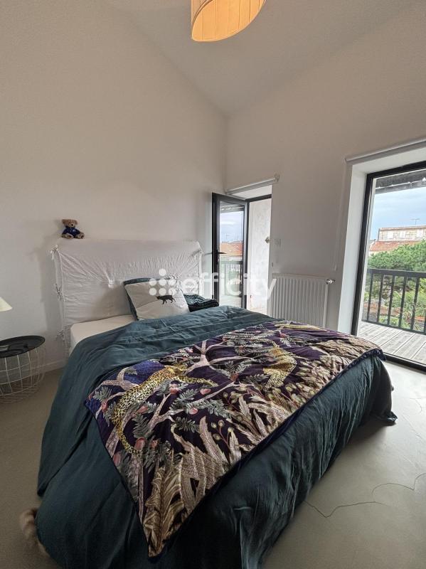 Maison - 133 m² - 6 pièces