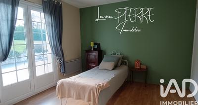 Maison - 276 m² - 10 pièces