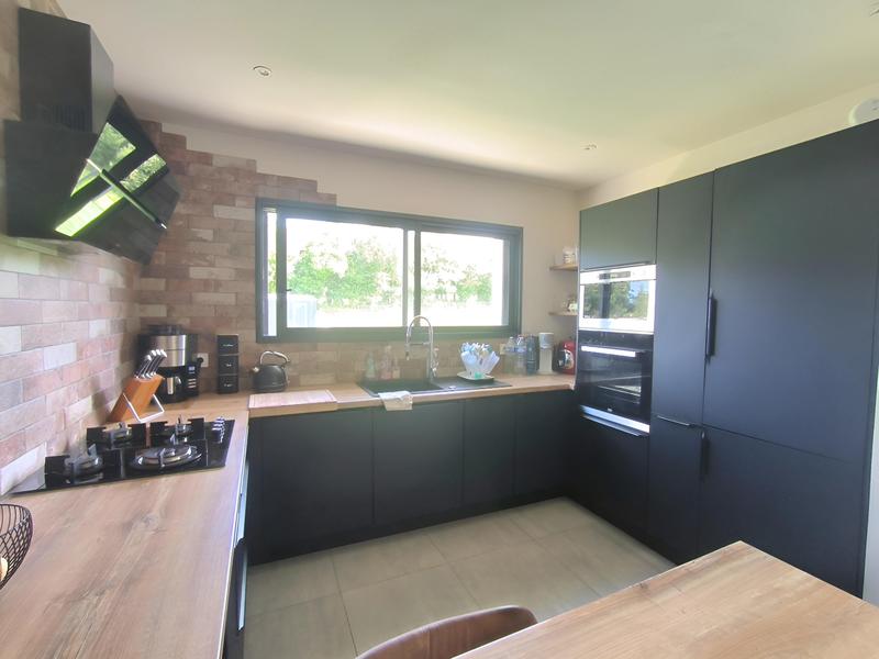 Maison contemporaine - 144 m² - 5 pièces