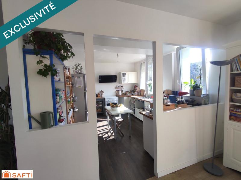 Maison - 141 m² - 7 pièces