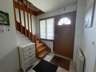 Maison - 95 m² - 5 pièces