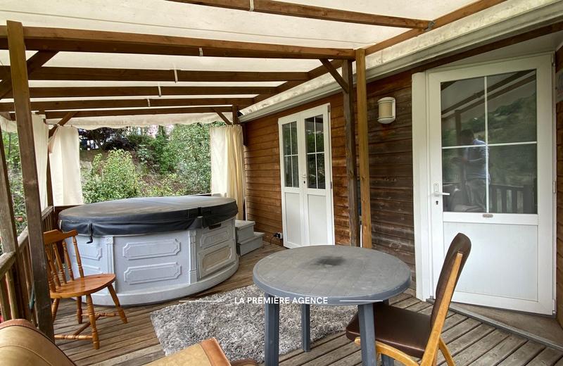 Maison - 101 m² - 5 pièces