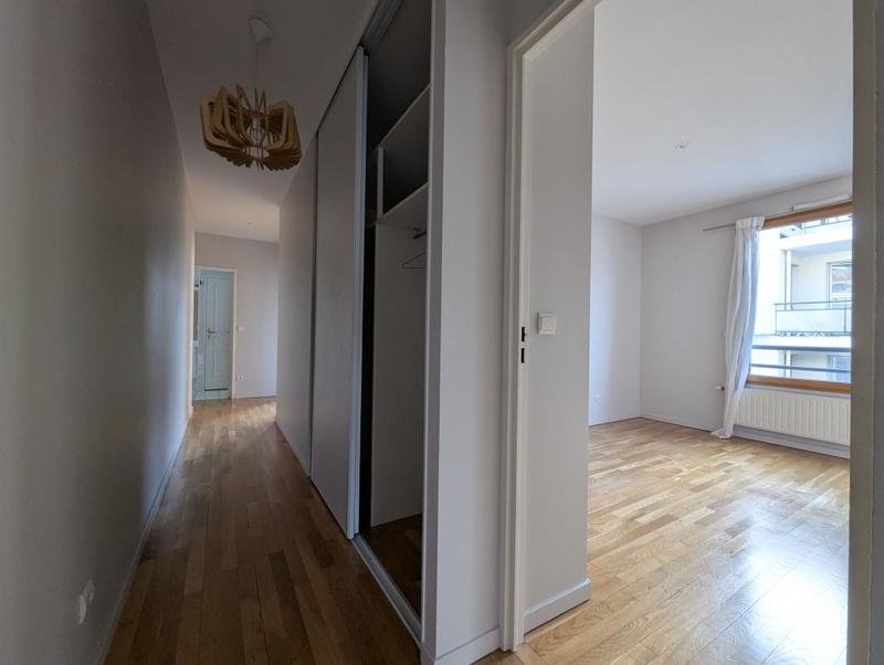 Duplex - 159 m² - 5 pièces
