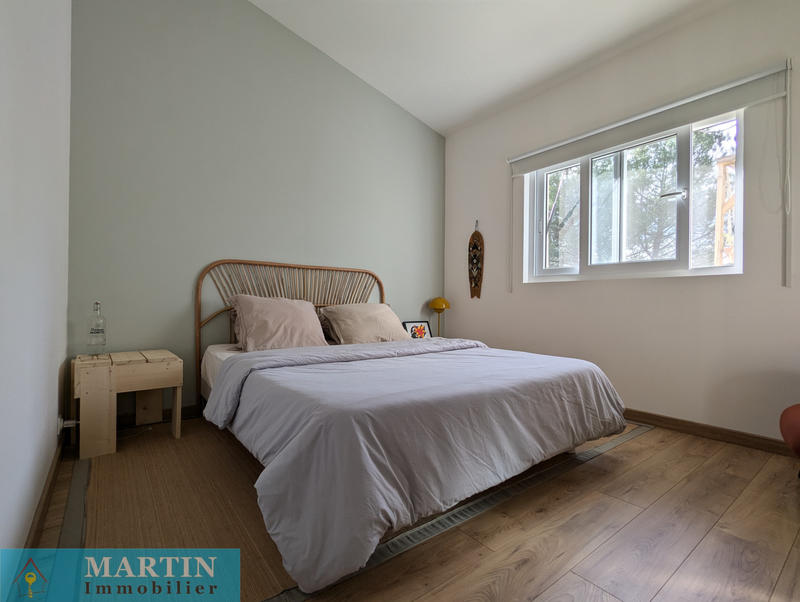 Maison - 99 m² - 4 pièces