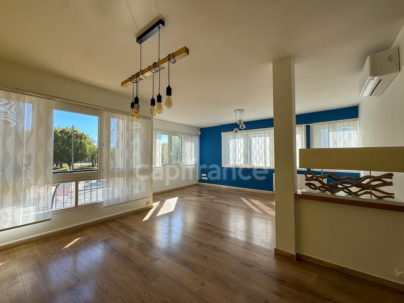 Appartement - 103 m² - 4 pièces