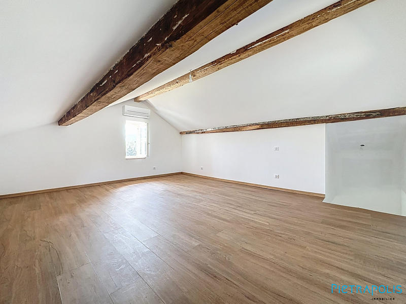 Maison ancienne - 112 m² - 5 pièces