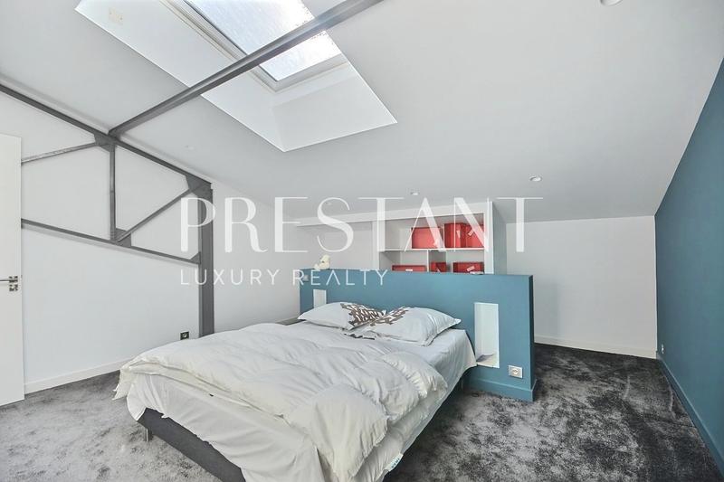 Maison - 400 m² - 6 pièces