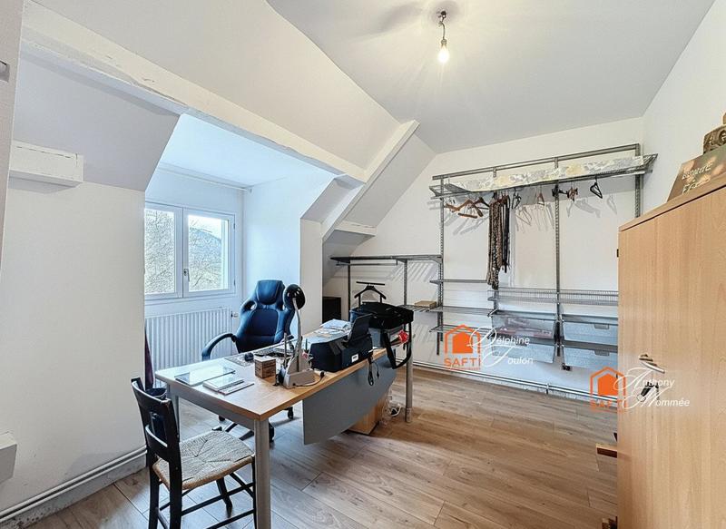 Maison - 165 m² - 5 pièces