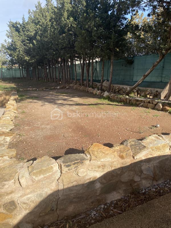 Propriété - 180 m² - 8 pièces