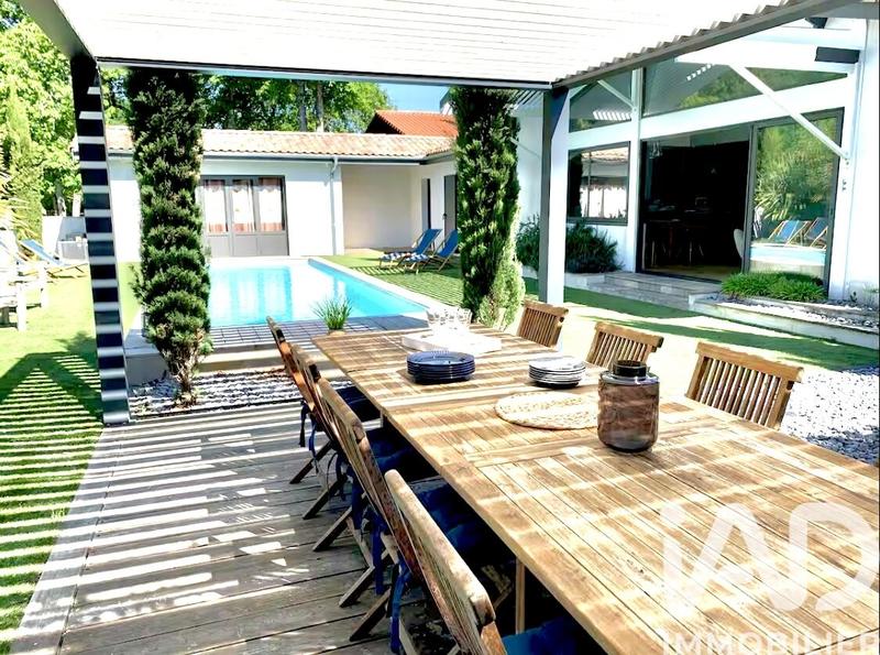 Maison - 167 m² - 6 pièces