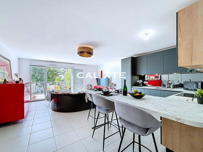 Appartement - 73 m² - 3 pièces