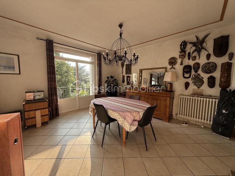 Maison - 148 m² - 7 pièces