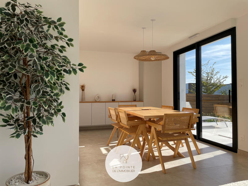 Maison - 120 m² - 6 pièces