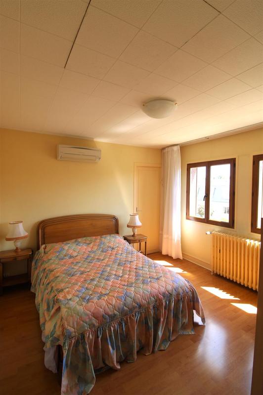 Maison - 102 m² - 5 pièces