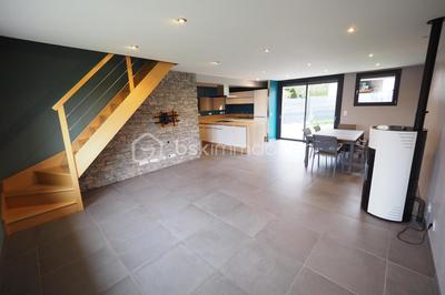 Maison - 114 m² - 4 pièces