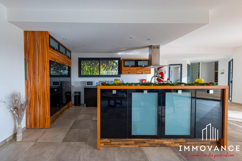 Villa - 170 m² - 5 pièces