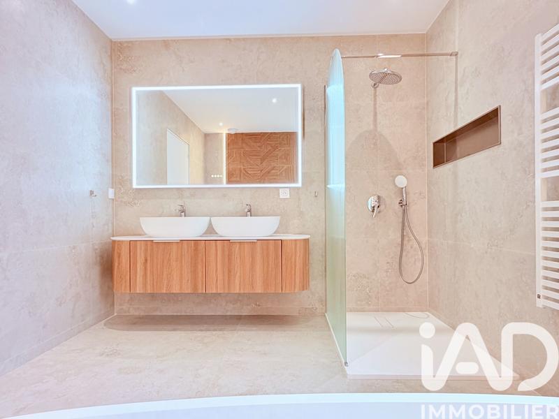 Maison - 165 m² - 6 pièces