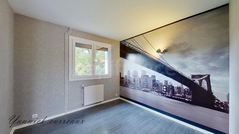 Maison - 122 m² - 5 pièces